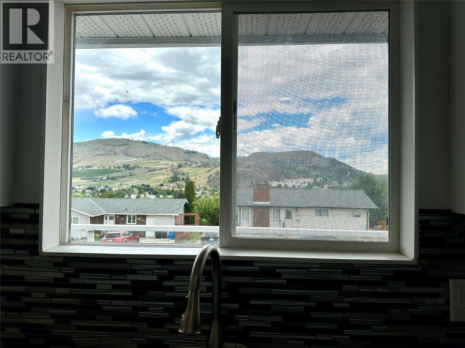  3802 21 Avenue, Vernon