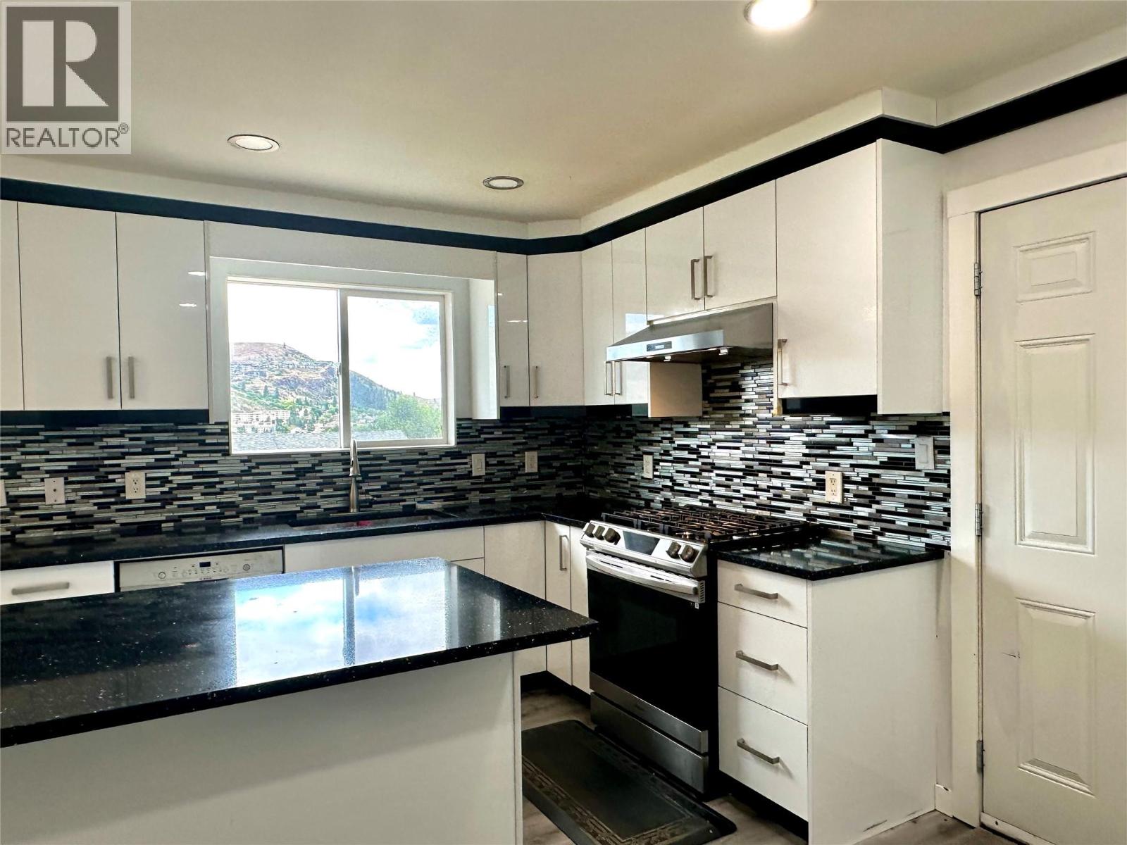  3802 21 Avenue, Vernon