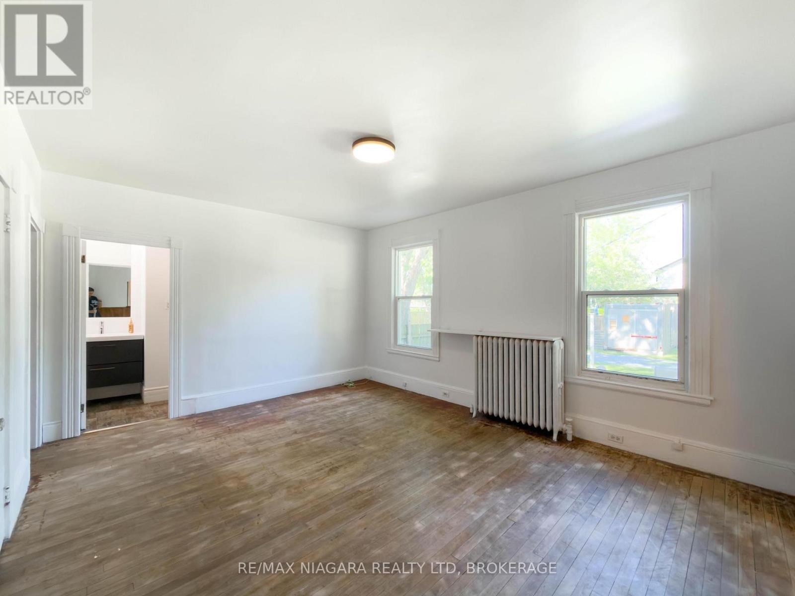 51 PLYMOUTH ROAD - 10