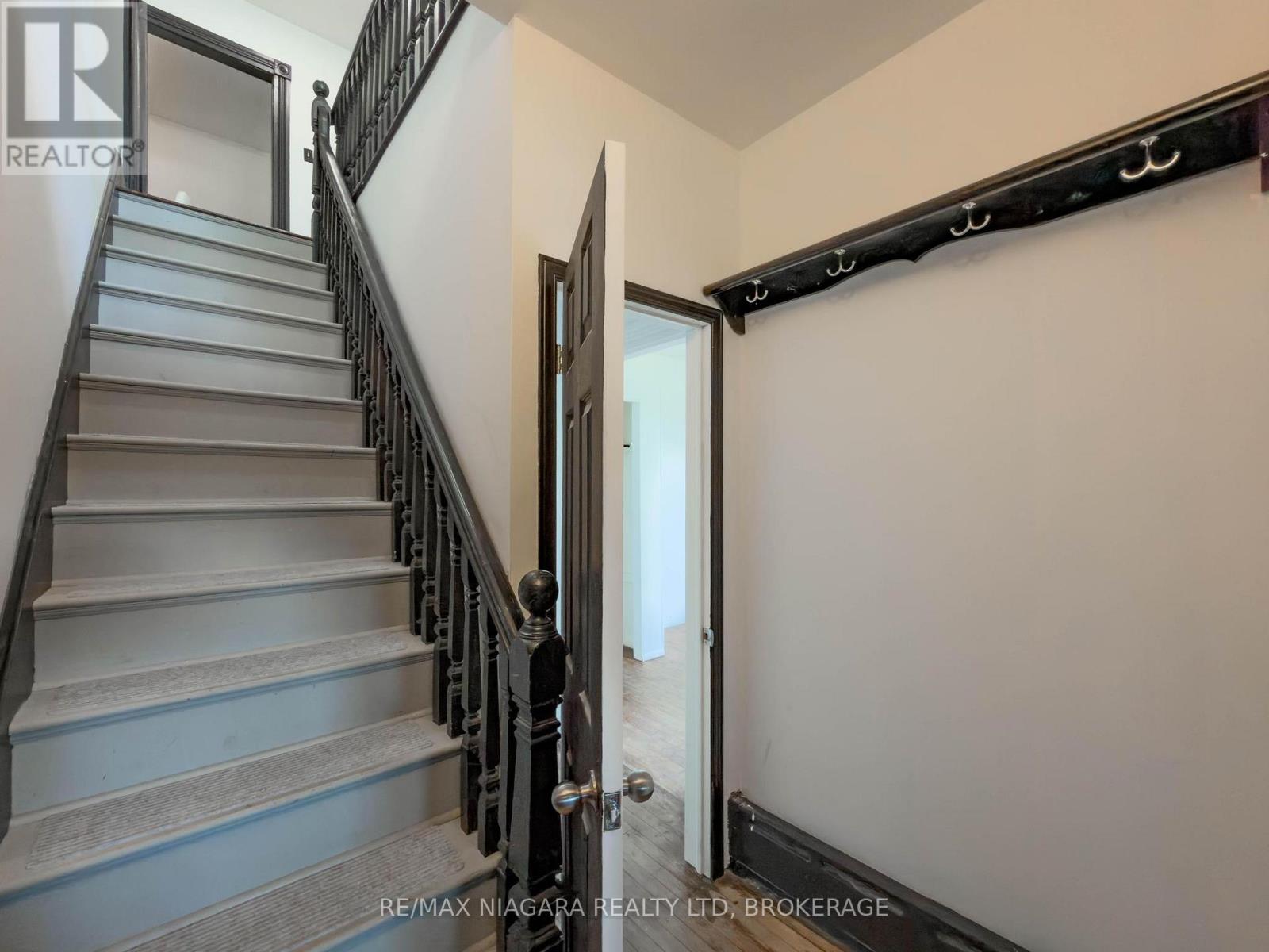 51 PLYMOUTH ROAD - 26