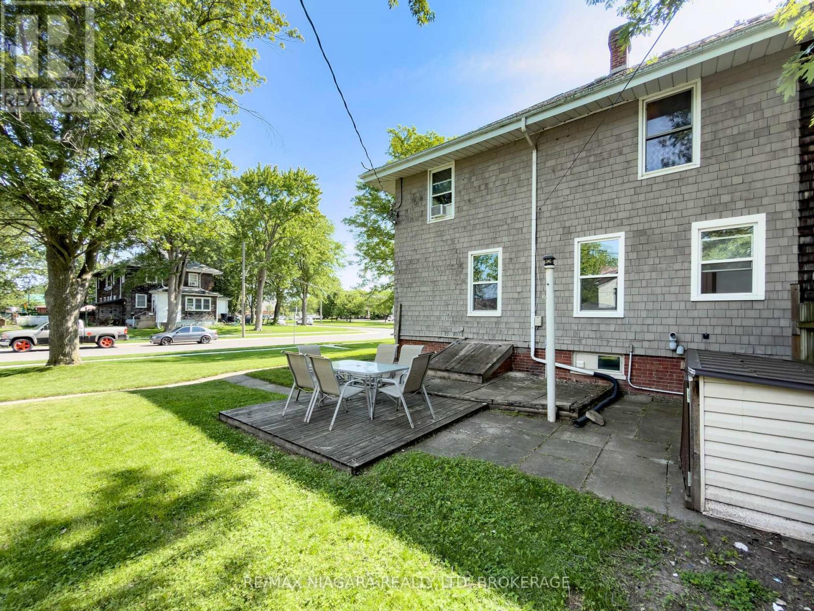 51 PLYMOUTH ROAD - 38