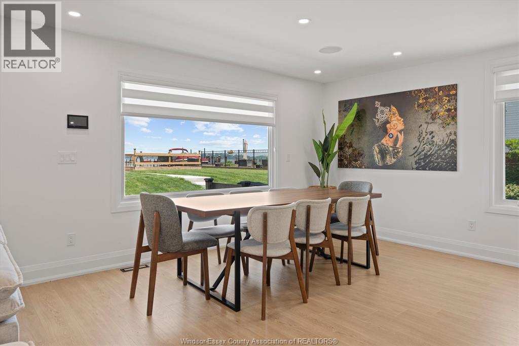 8190 RIVERSIDE DRIVE - 12