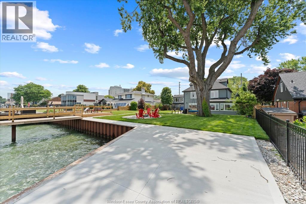 8190 RIVERSIDE DRIVE - 40