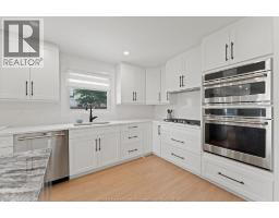 8190 Riverside Drive, Windsor, ON N8S1E4 Photo 17