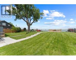 8190 Riverside Drive, Windsor, ON N8S1E4 Photo 37