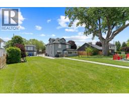 8190 Riverside Drive, Windsor, ON N8S1E4 Photo 38