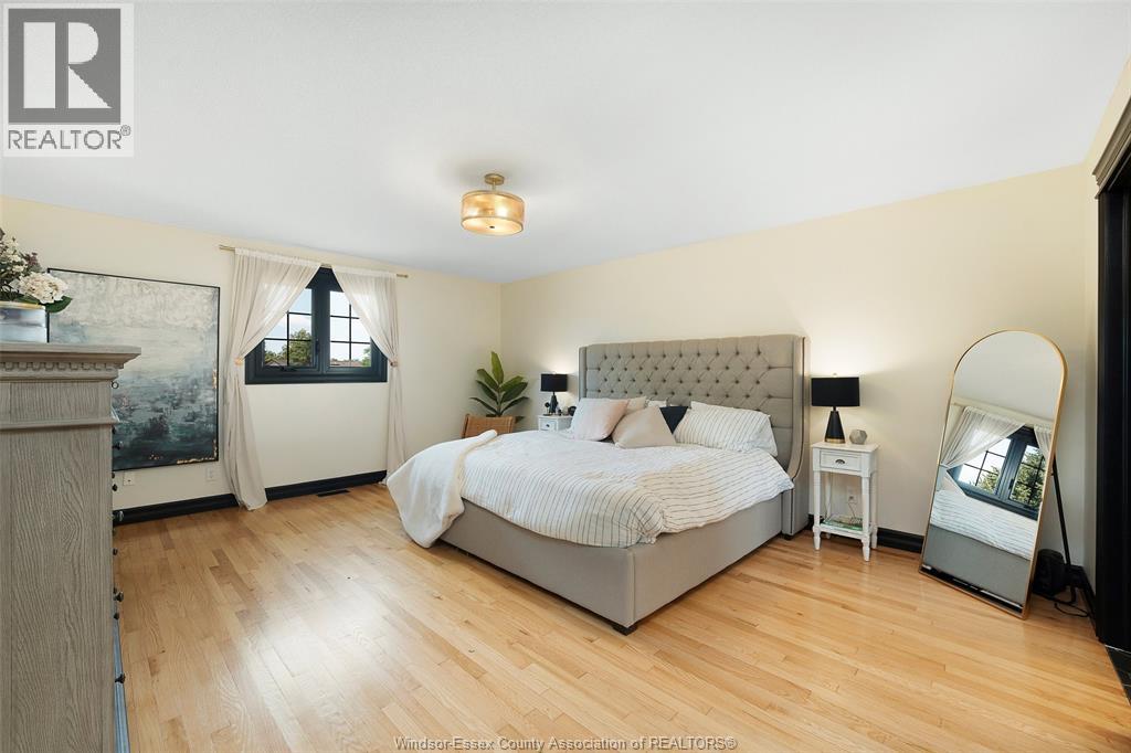 657 DRESDEN PLACE - 29
