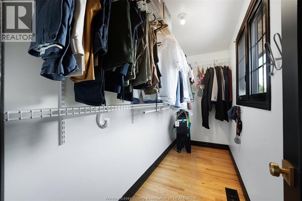 657 DRESDEN PLACE - 31