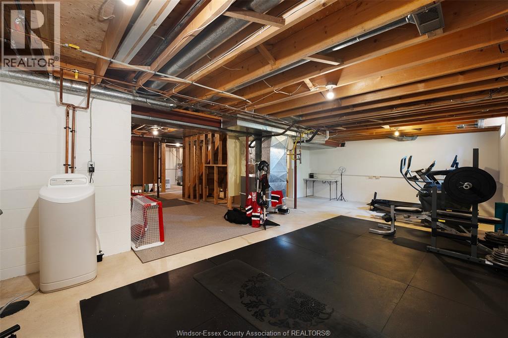 657 DRESDEN PLACE - 45