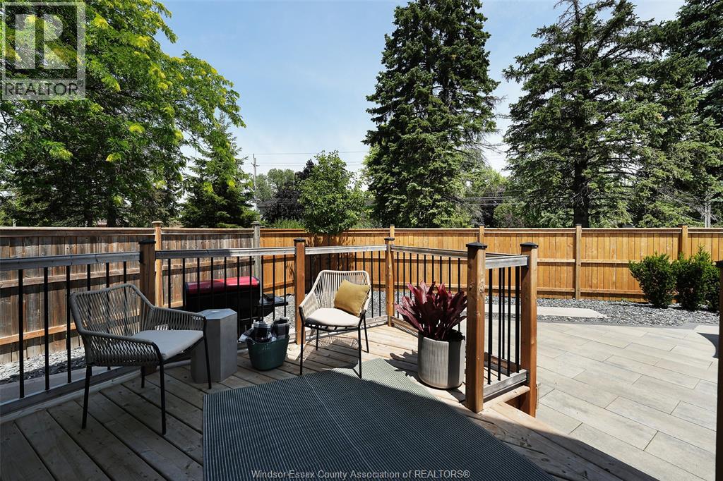 657 DRESDEN PLACE - 23