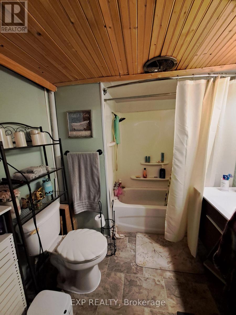 #70 25 COUNTY ROAD 31 ROAD - 26