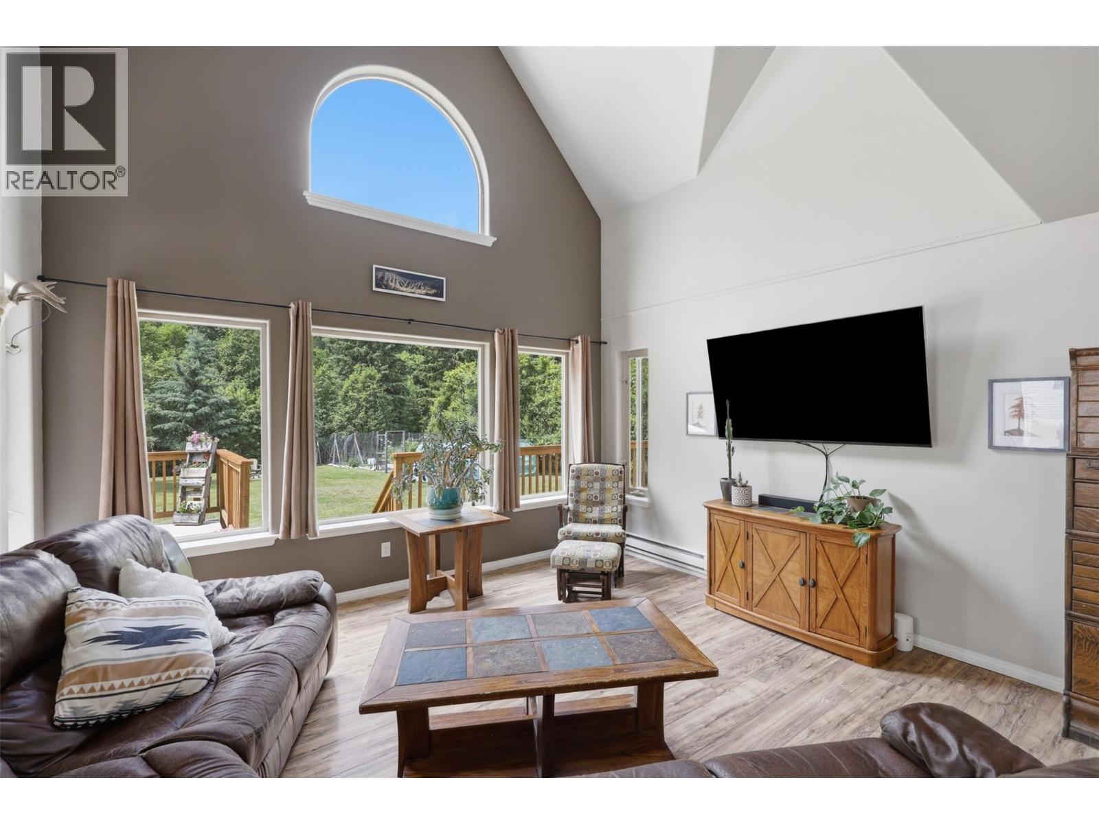 7153 CAHILTY Road - 7