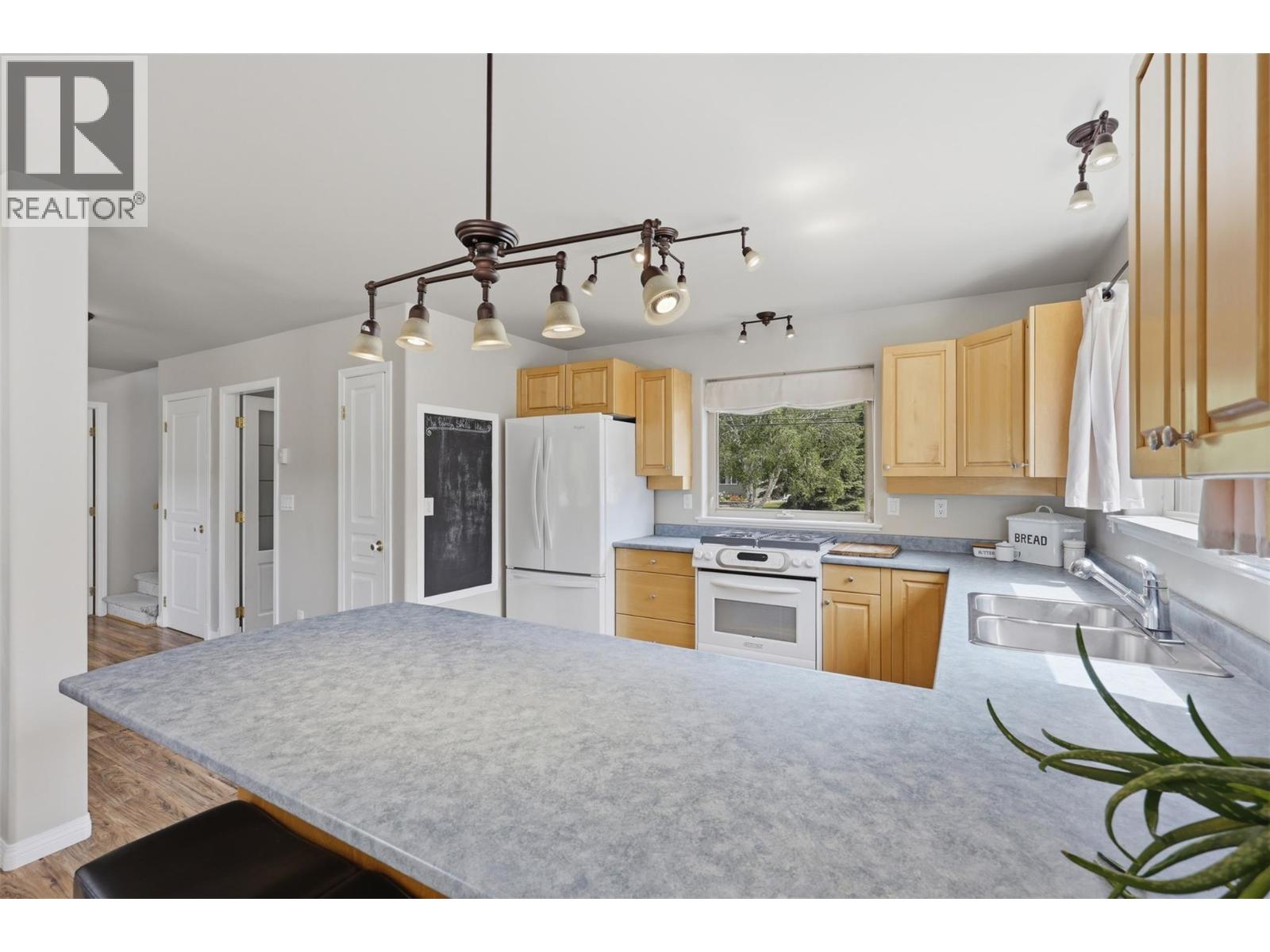 7153 CAHILTY Road - 9