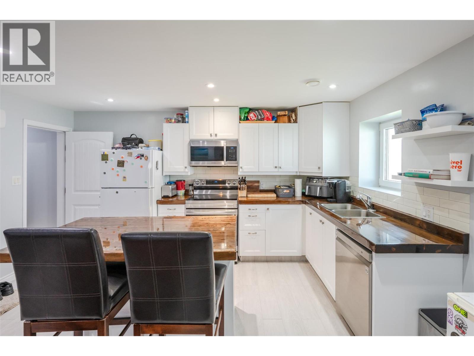 564 Alexander Avenue, Penticton