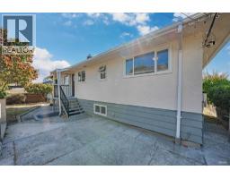 6407 Clinton Street, Burnaby, BC V5E1A3 Photo 28