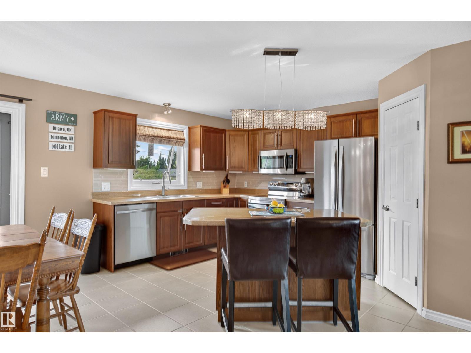 210 23 ST - photo 5