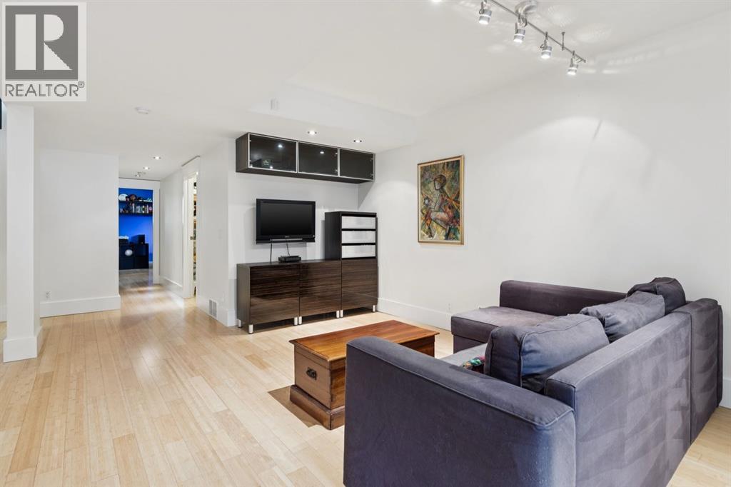 2344 Broadview Road NW — photo 35