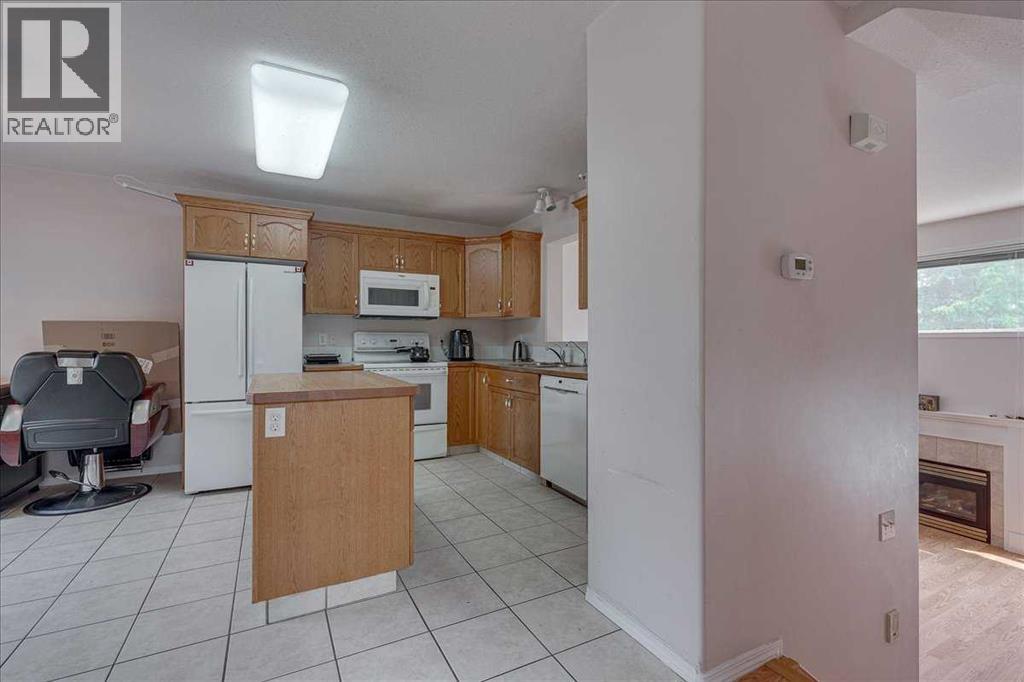 13 Kerry Wood Mews - 17