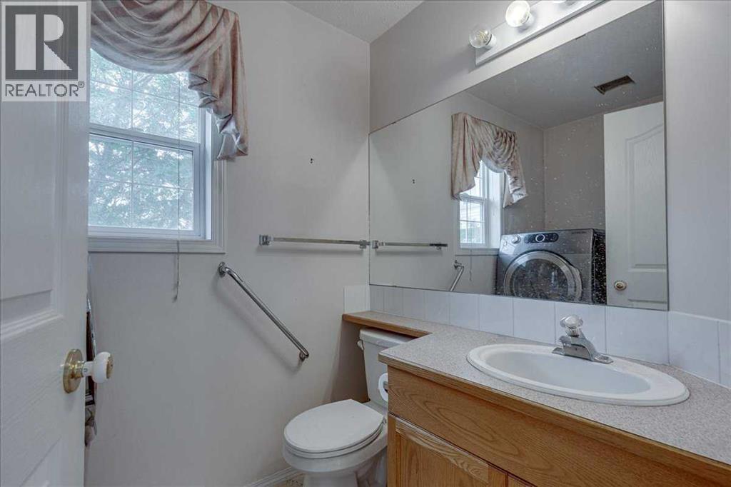 13 Kerry Wood Mews - 22