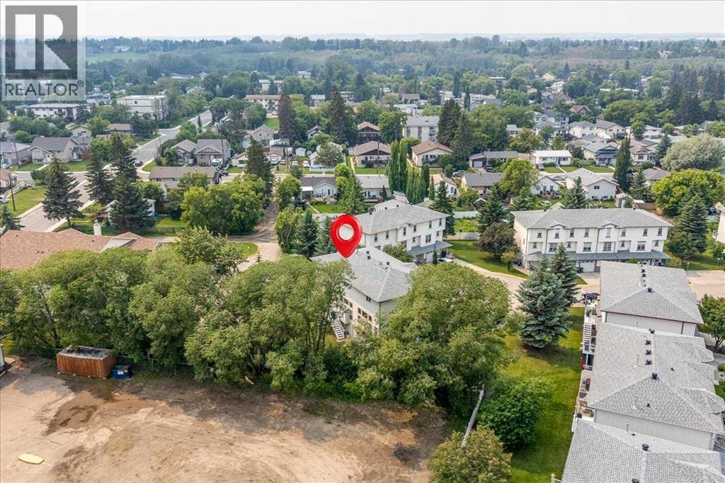 13 Kerry Wood Mews - 4