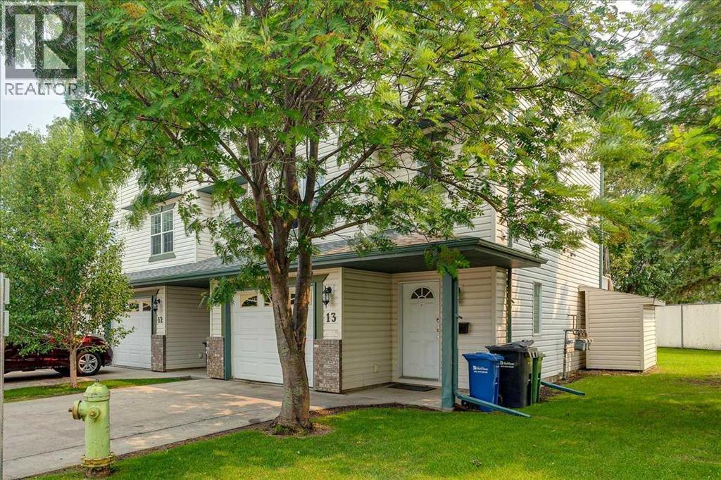 13 Kerry Wood Mews - 3