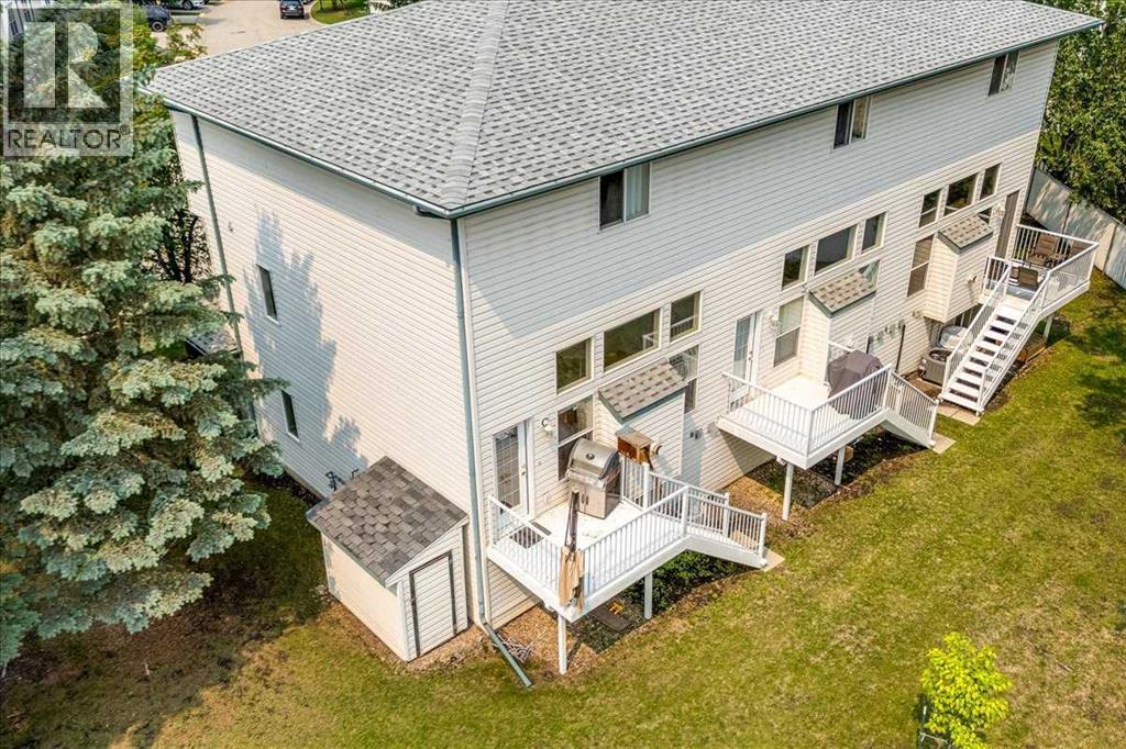 13 Kerry Wood Mews - 36