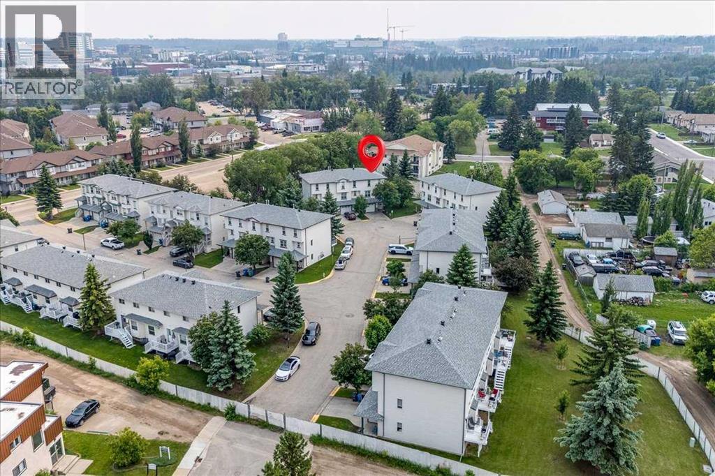 13 Kerry Wood Mews - 45