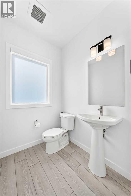 #802 335 Creekside Boulevard SW - 27