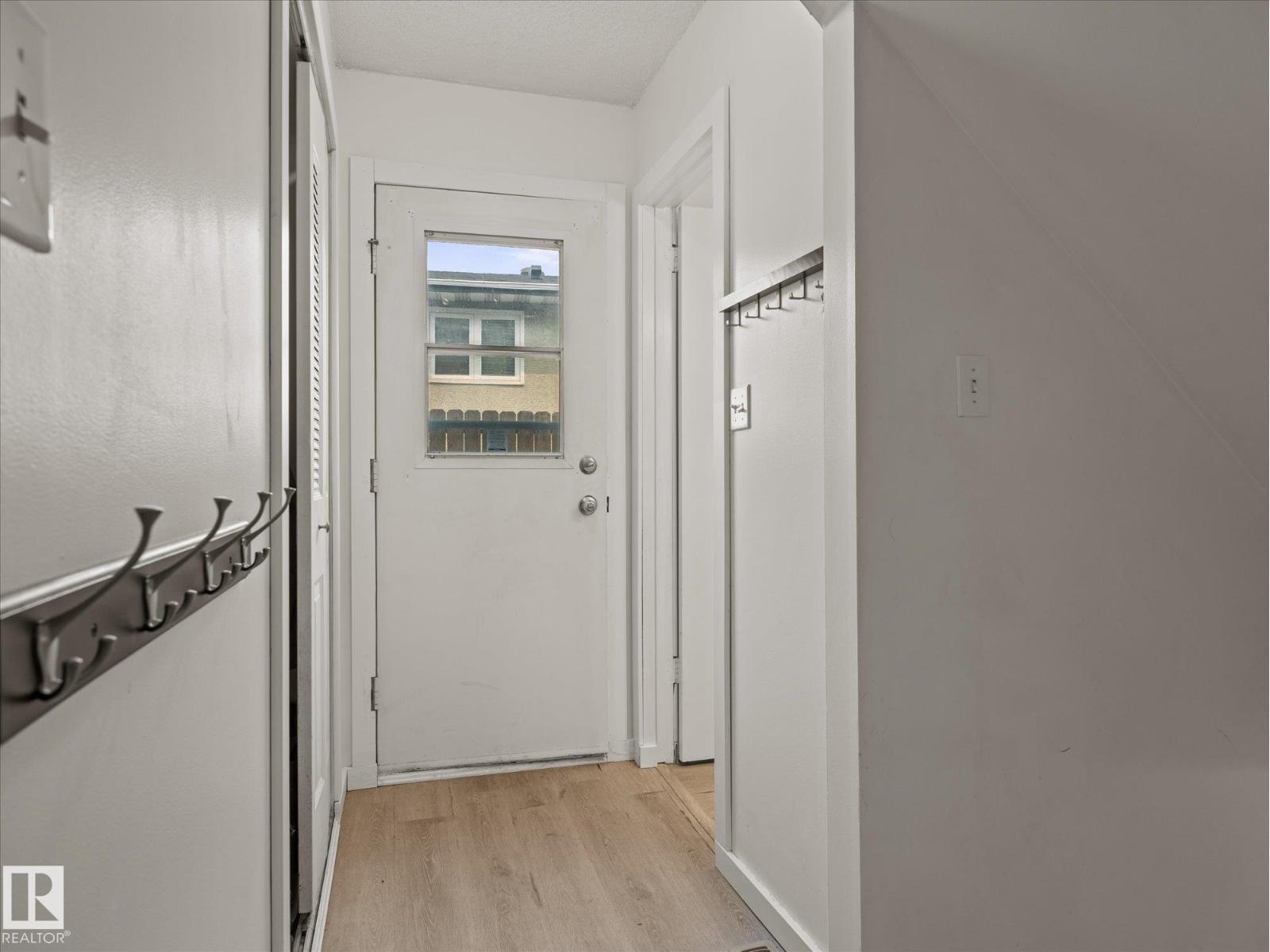 9014 184 ST NW — photo 9
