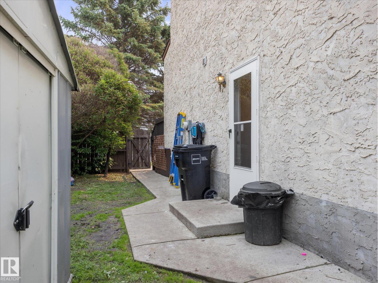 9014 184 ST NW — photo 26