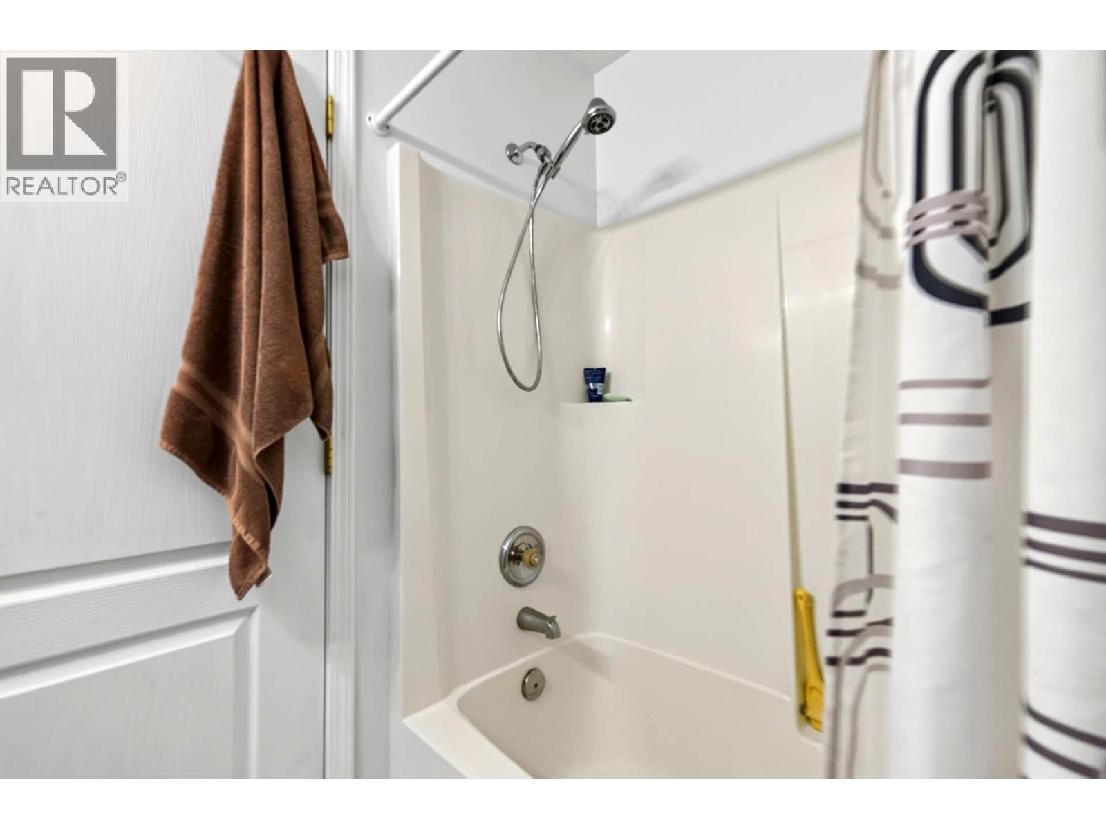 2781 SKEENA Drive - 15