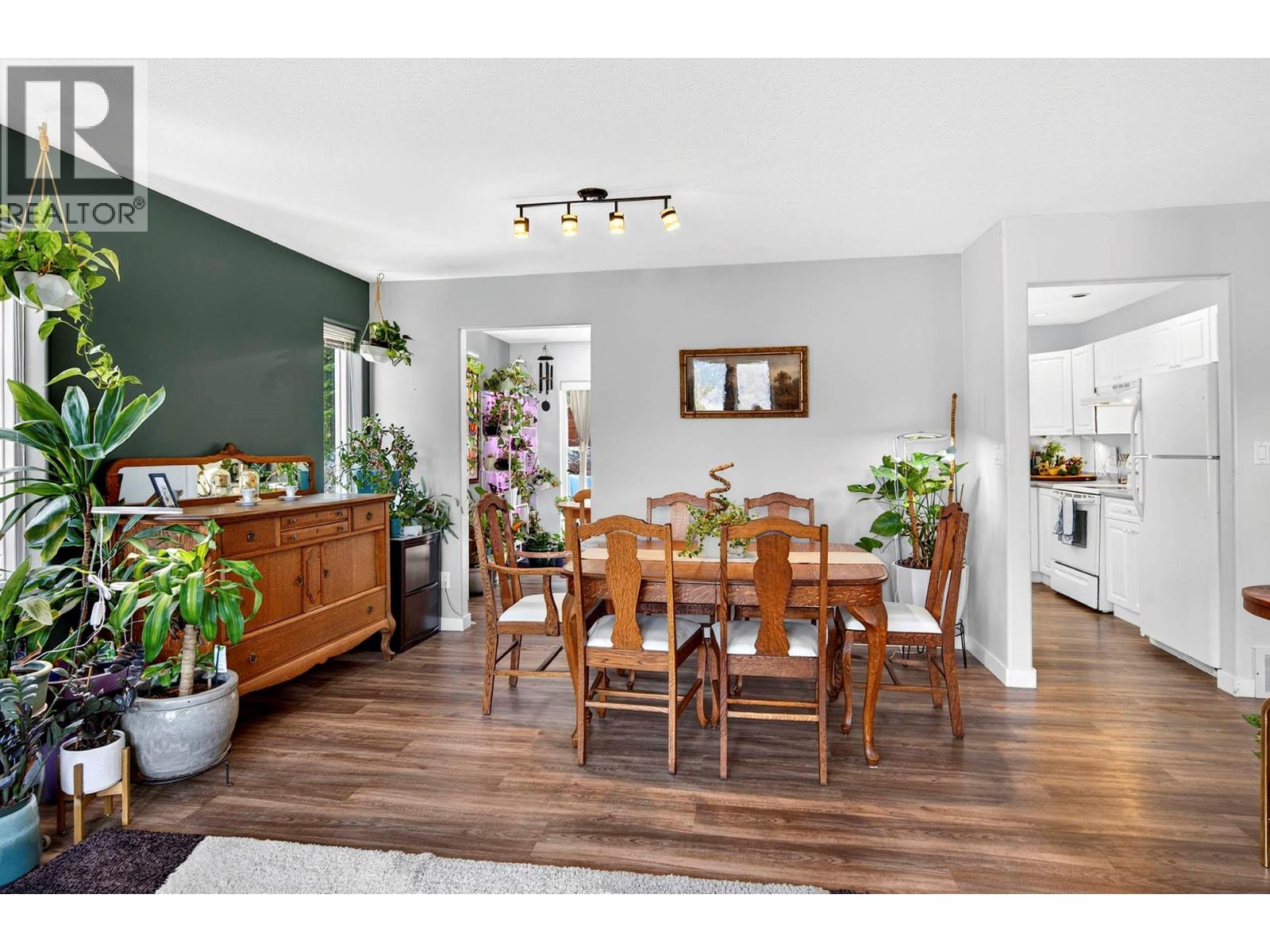 2781 SKEENA Drive - 7
