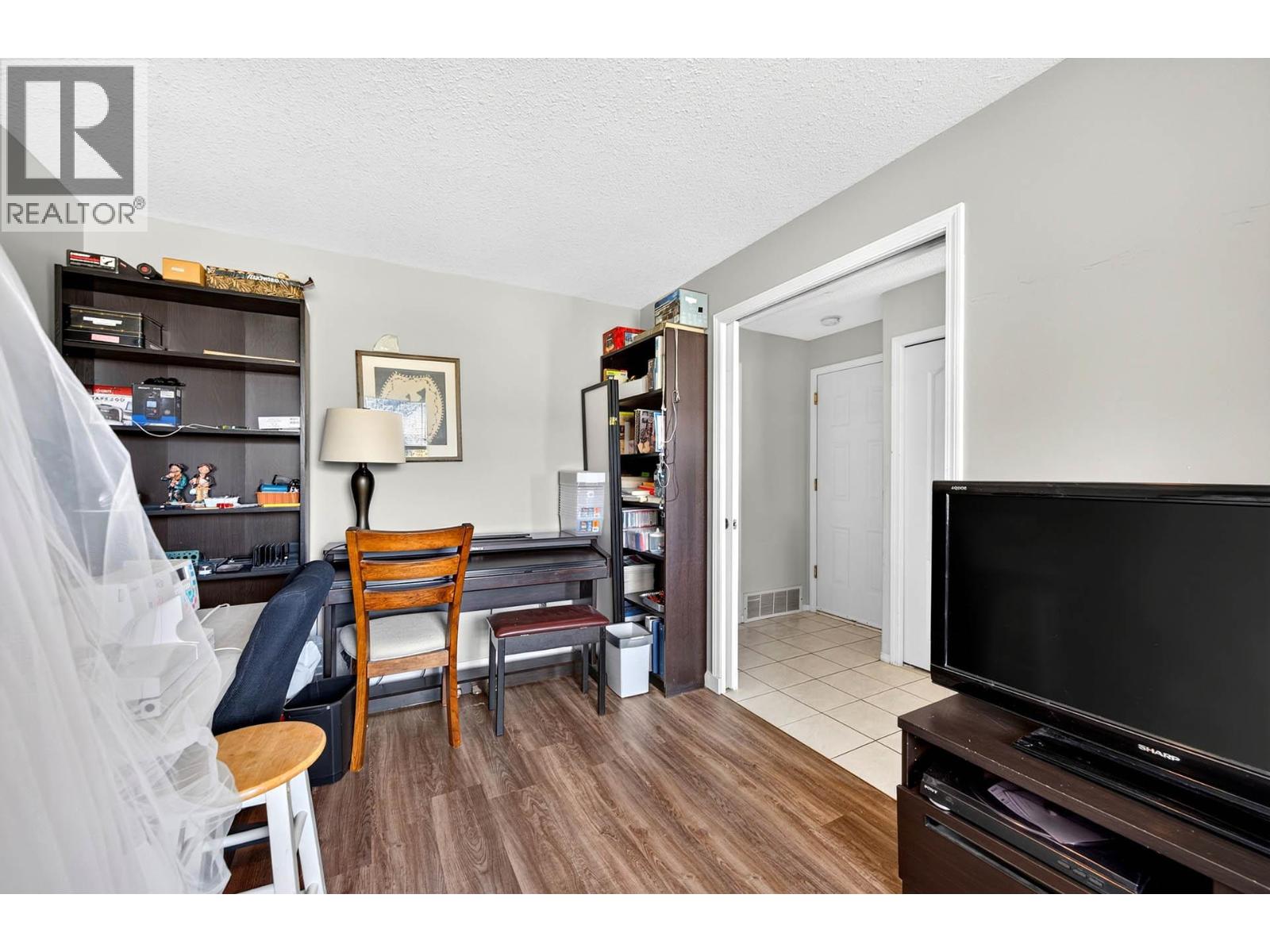 2781 SKEENA Drive - 25