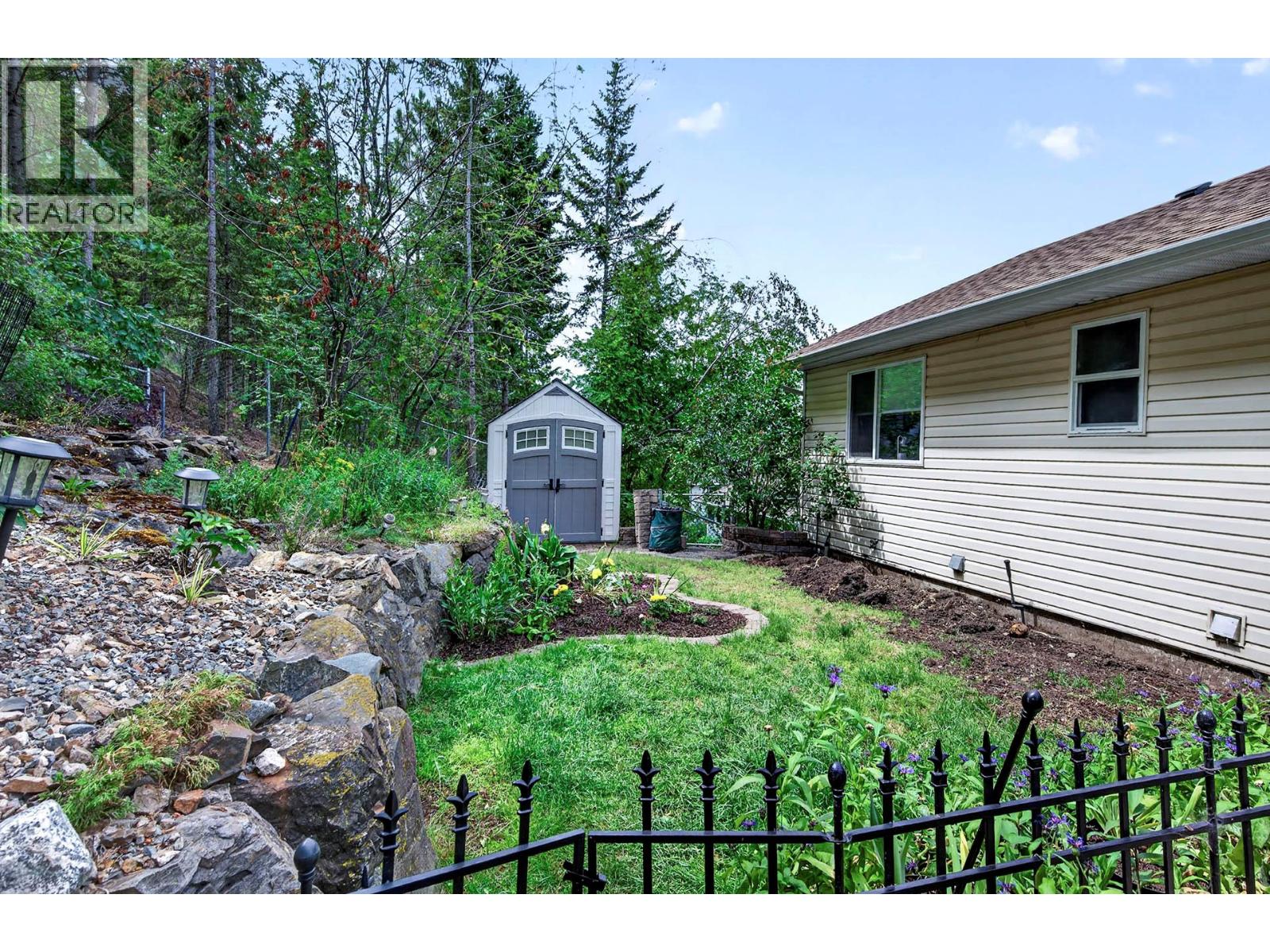 2781 SKEENA Drive - 35