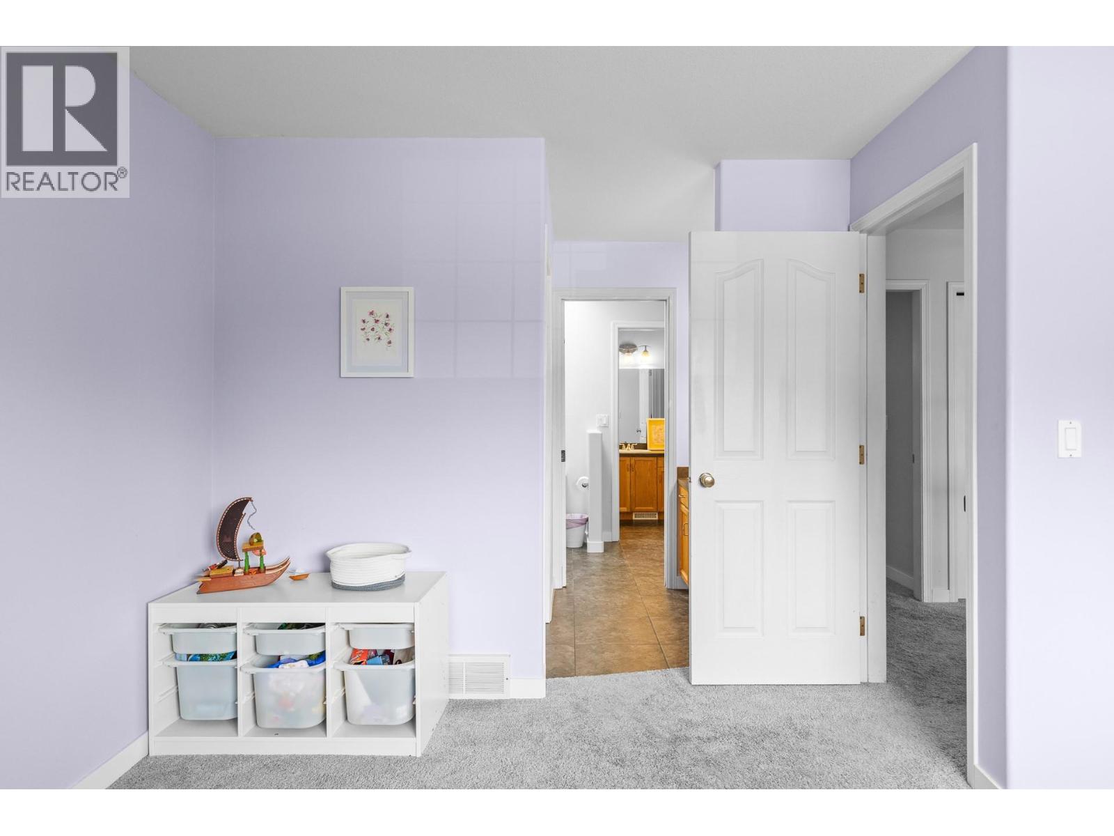 2431 Asquith Court - 38