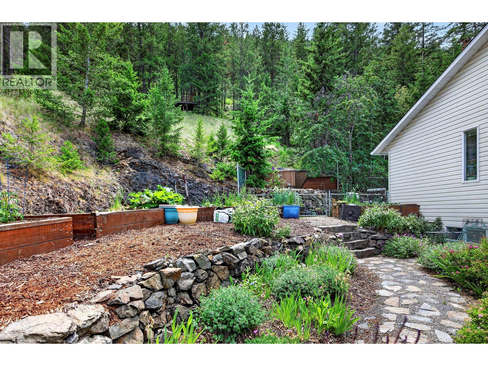 2781 SKEENA Drive - Image 31