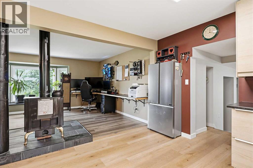 402 Boake Avenue — photo 12