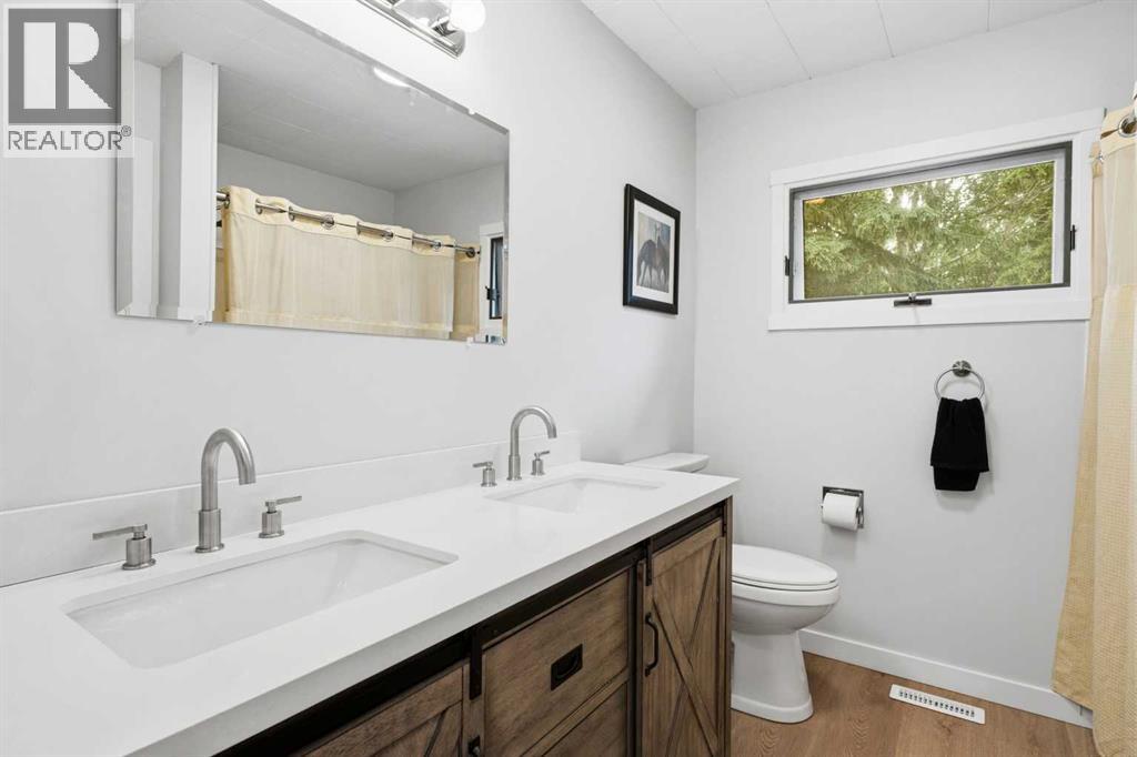 Main Bath