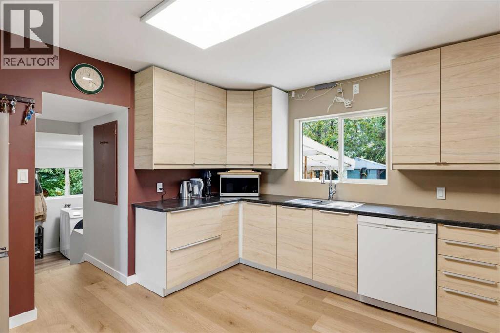 402 Boake Avenue - photo 3