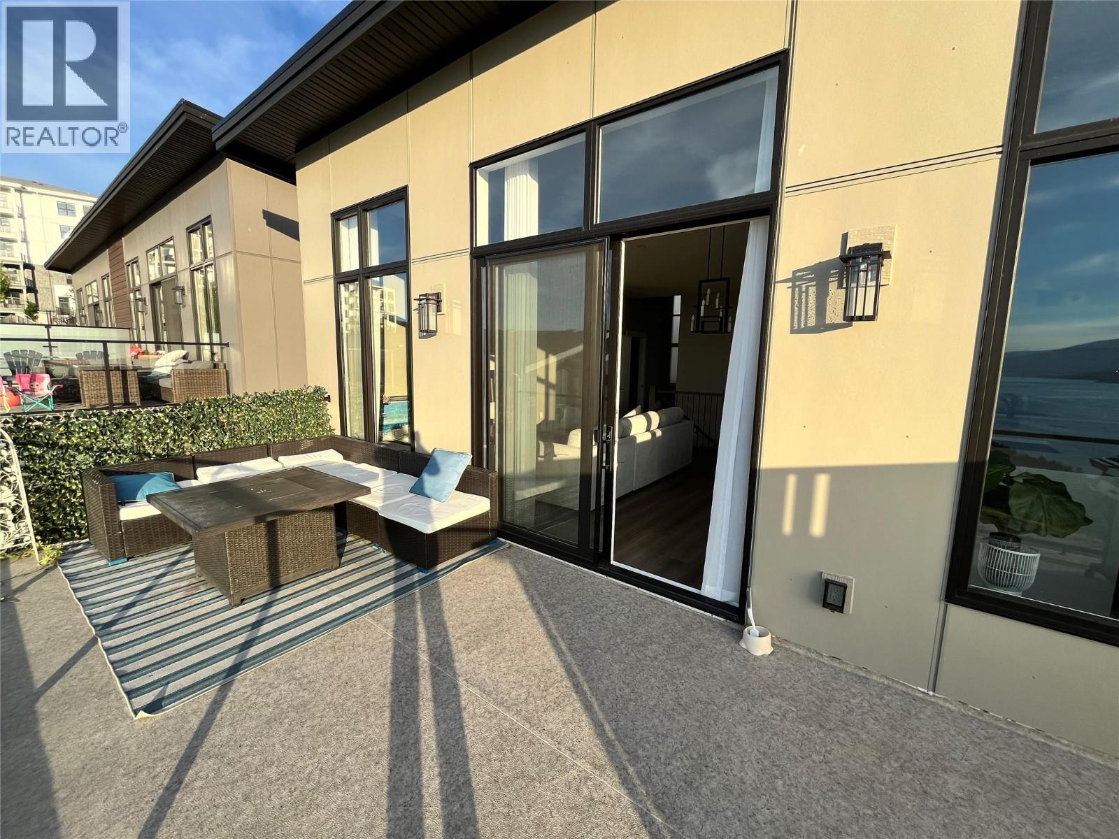 22 3220 Hilltown Drive, Kelowna