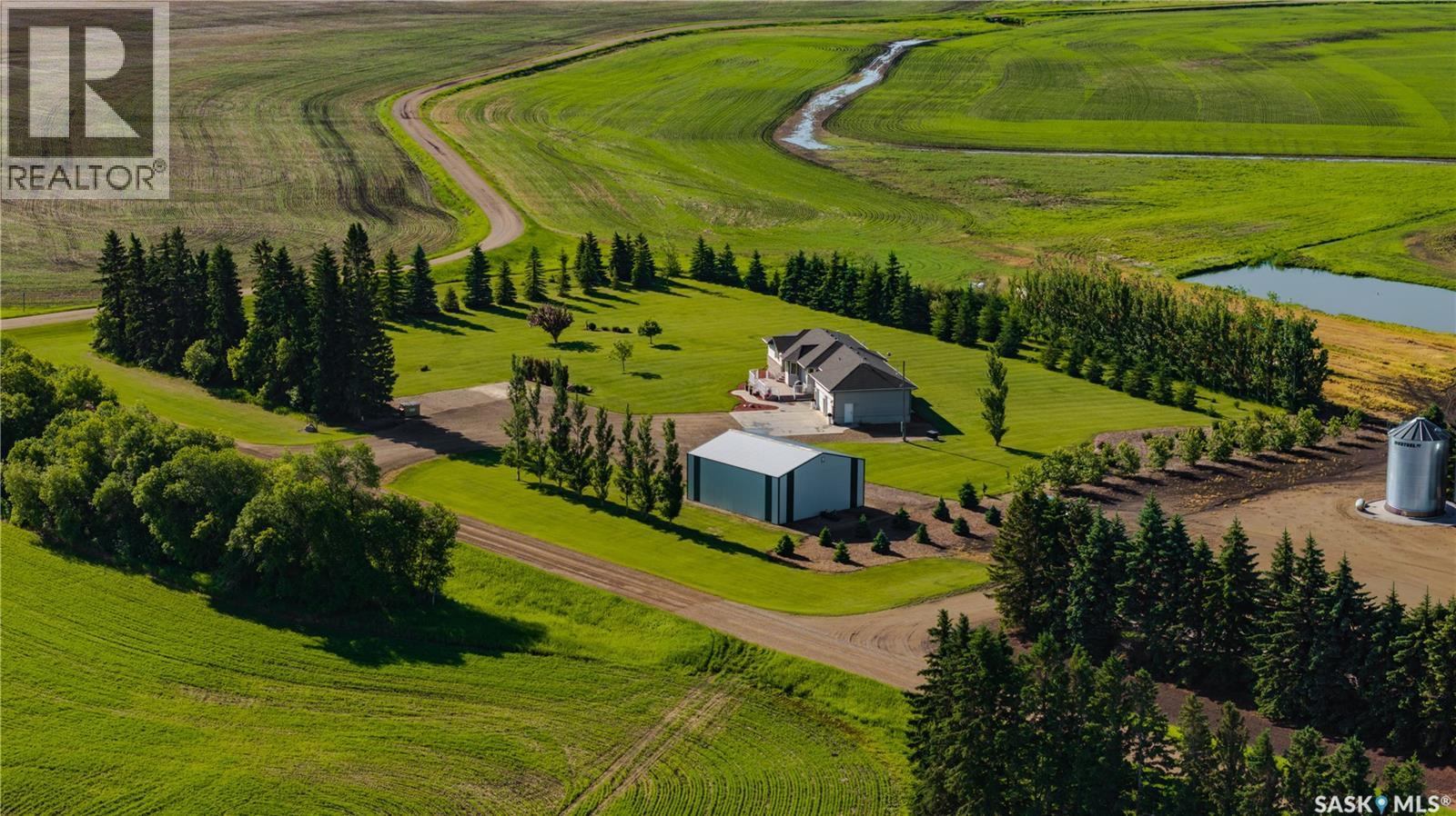 Hiebert Acreage - 65