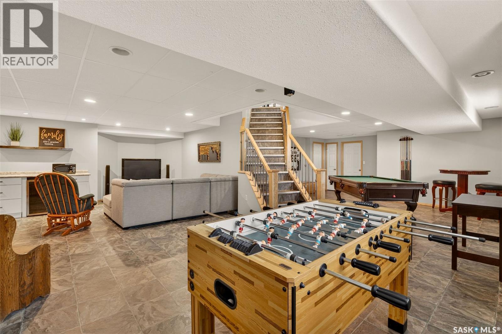 Hiebert Acreage - 52