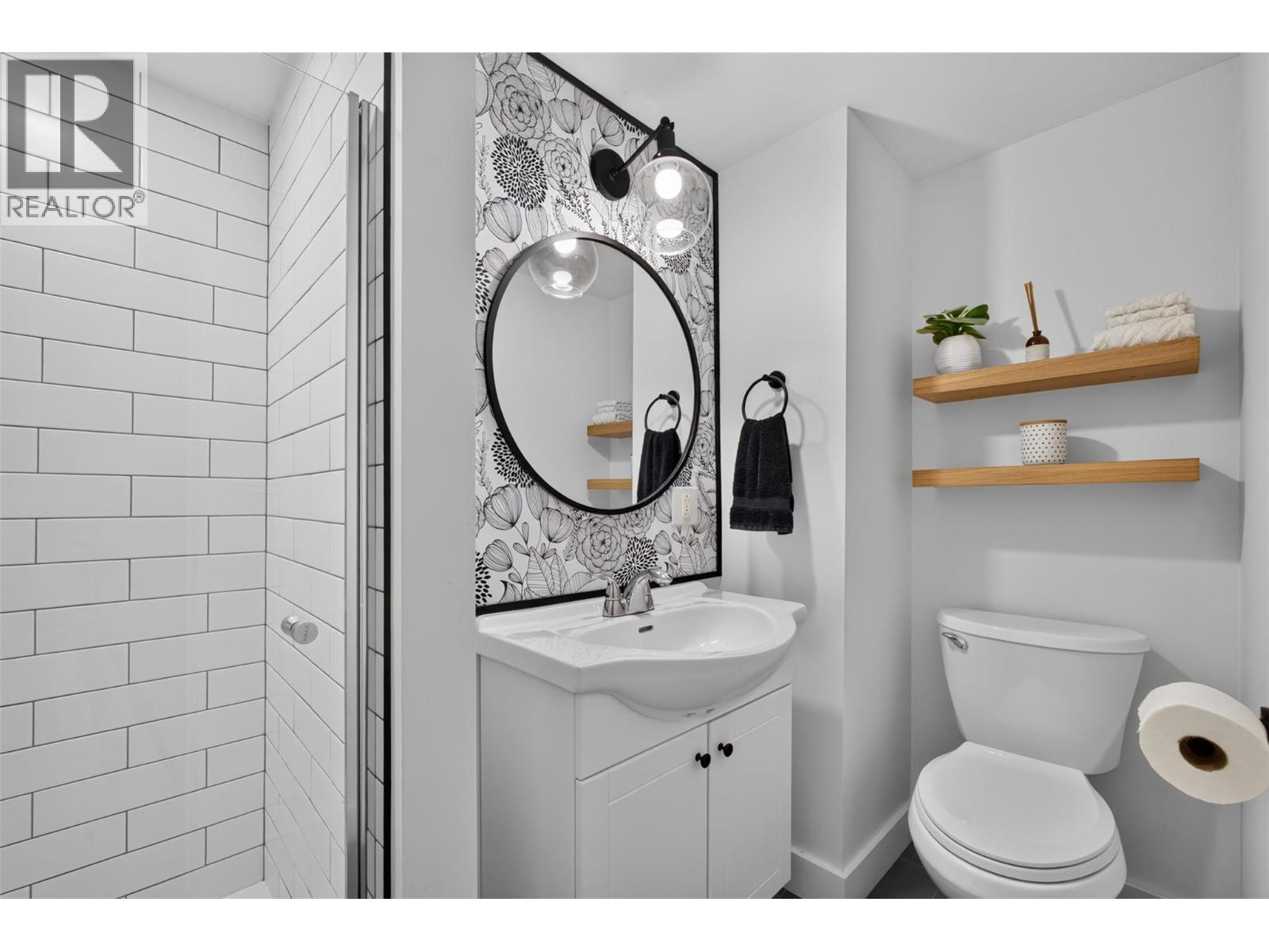  1402 41 Avenue, Vernon