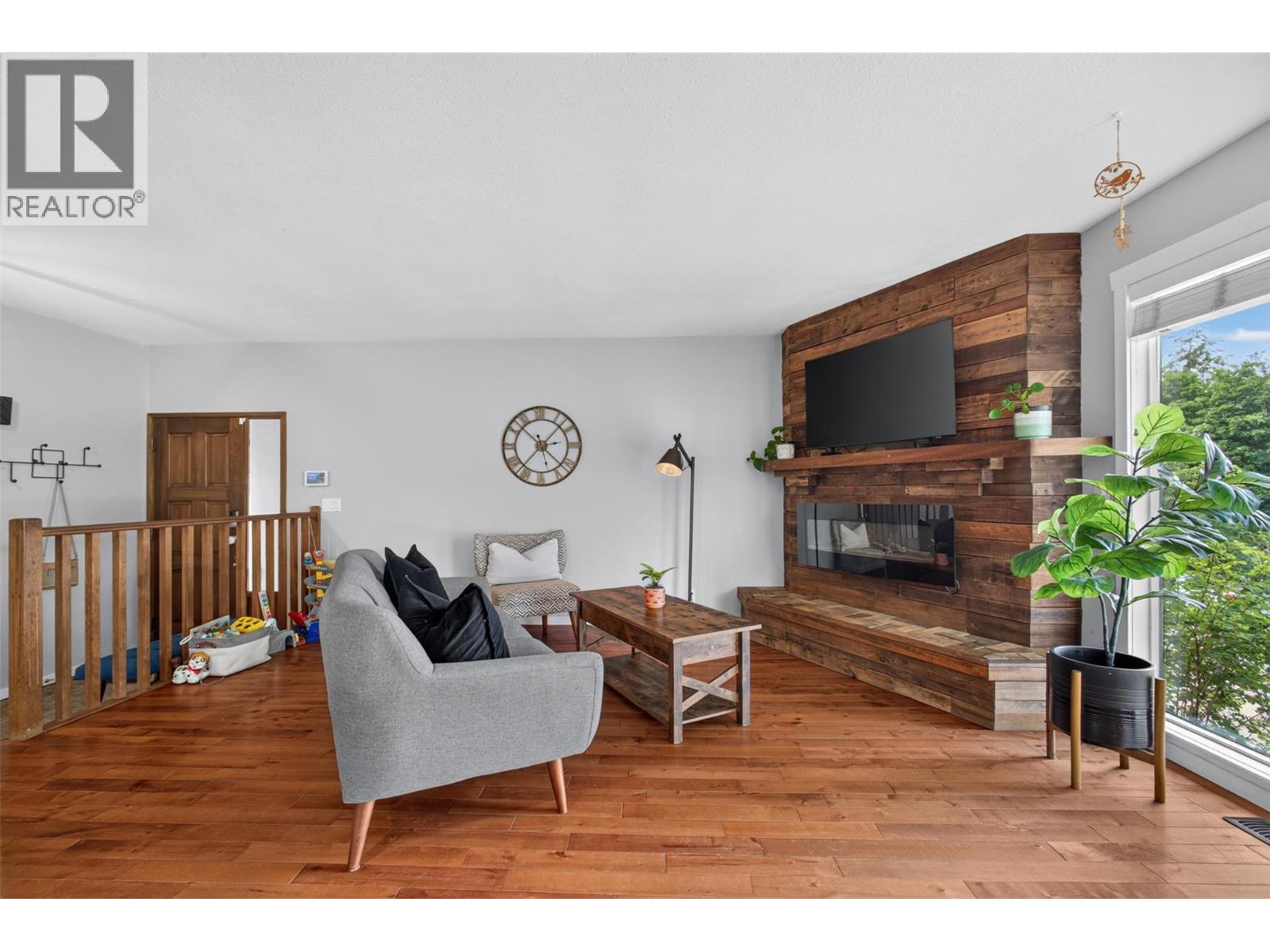  1402 41 Avenue, Vernon