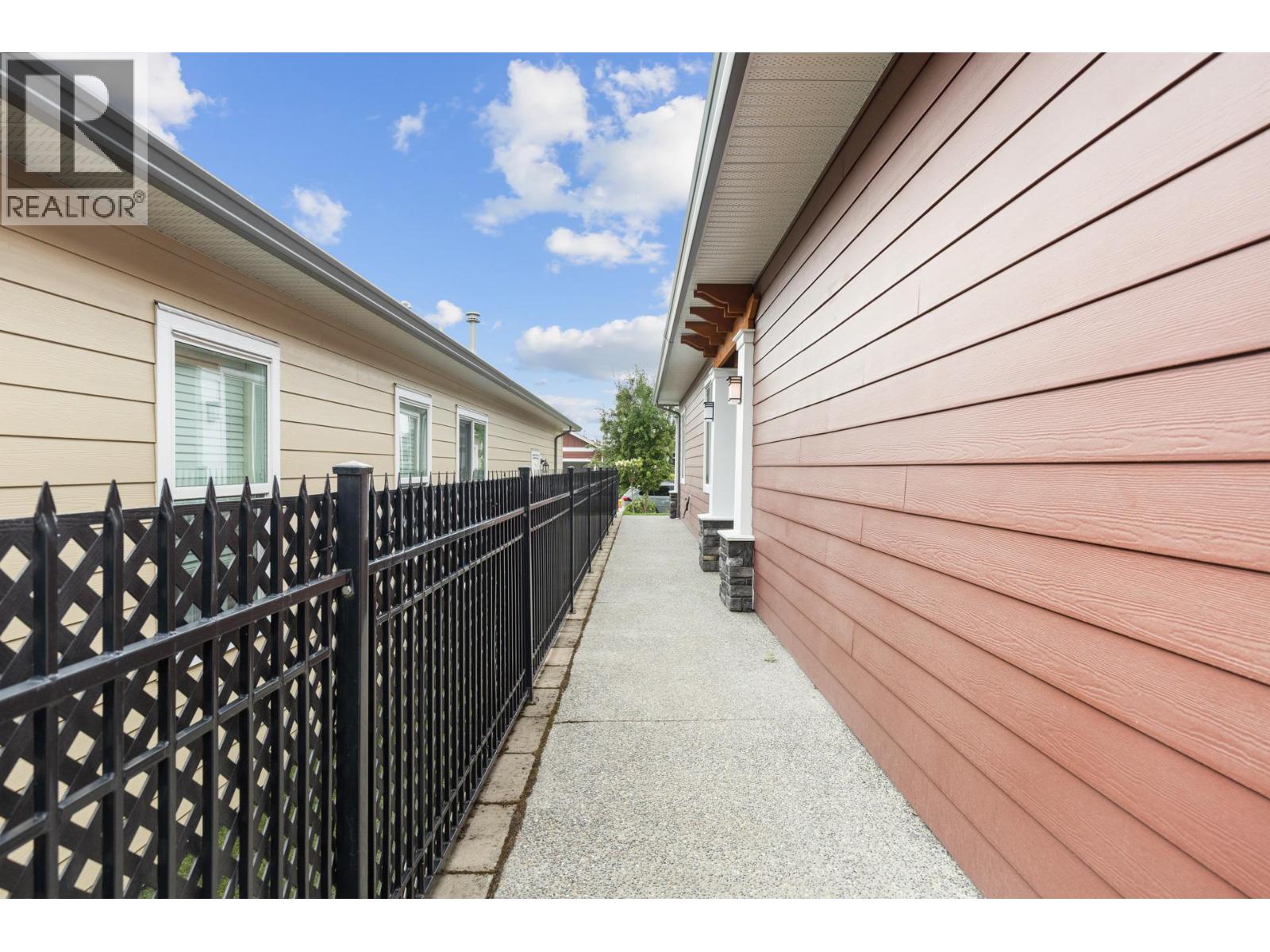 2067 Mallard Drive - 26