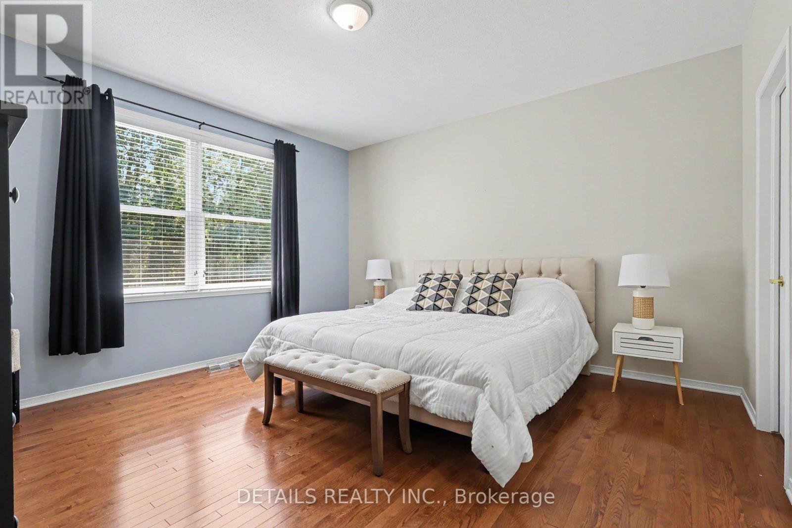 631 COUNTRY TRAIL - 18