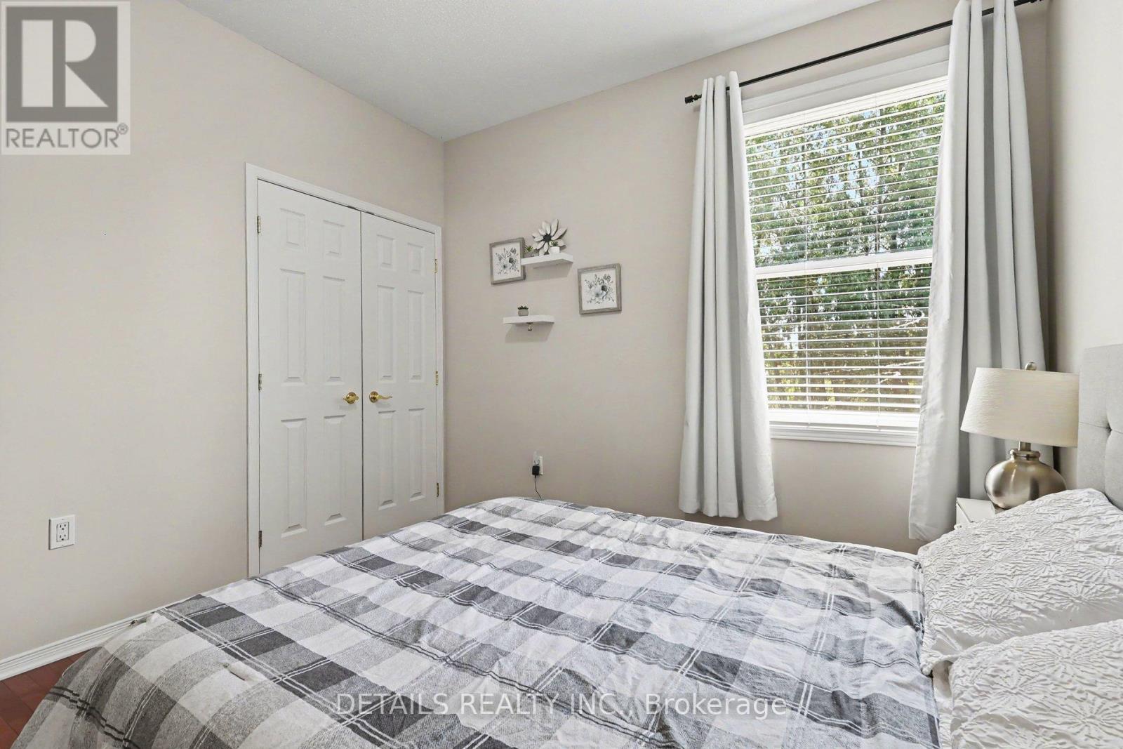 631 COUNTRY TRAIL - 19