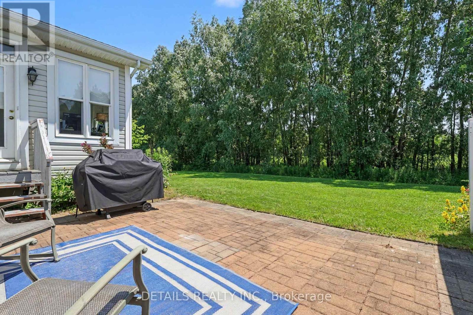 631 COUNTRY TRAIL - 23