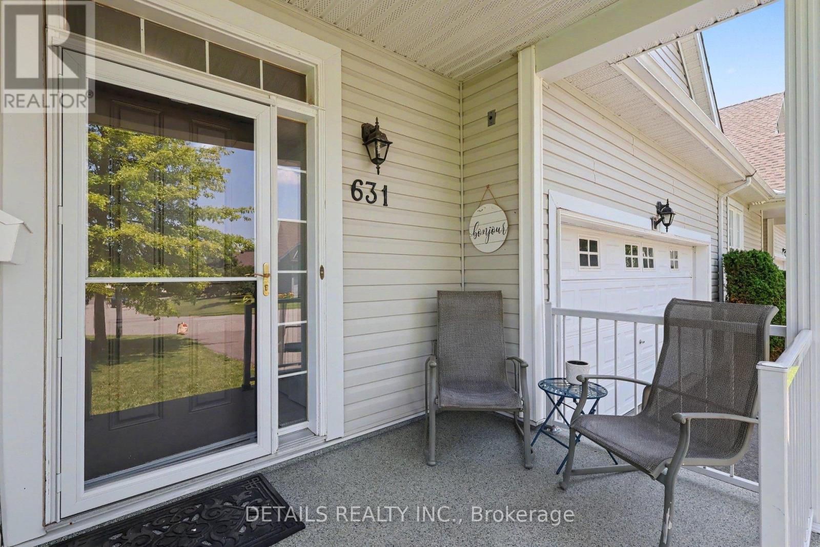 631 COUNTRY TRAIL - 24