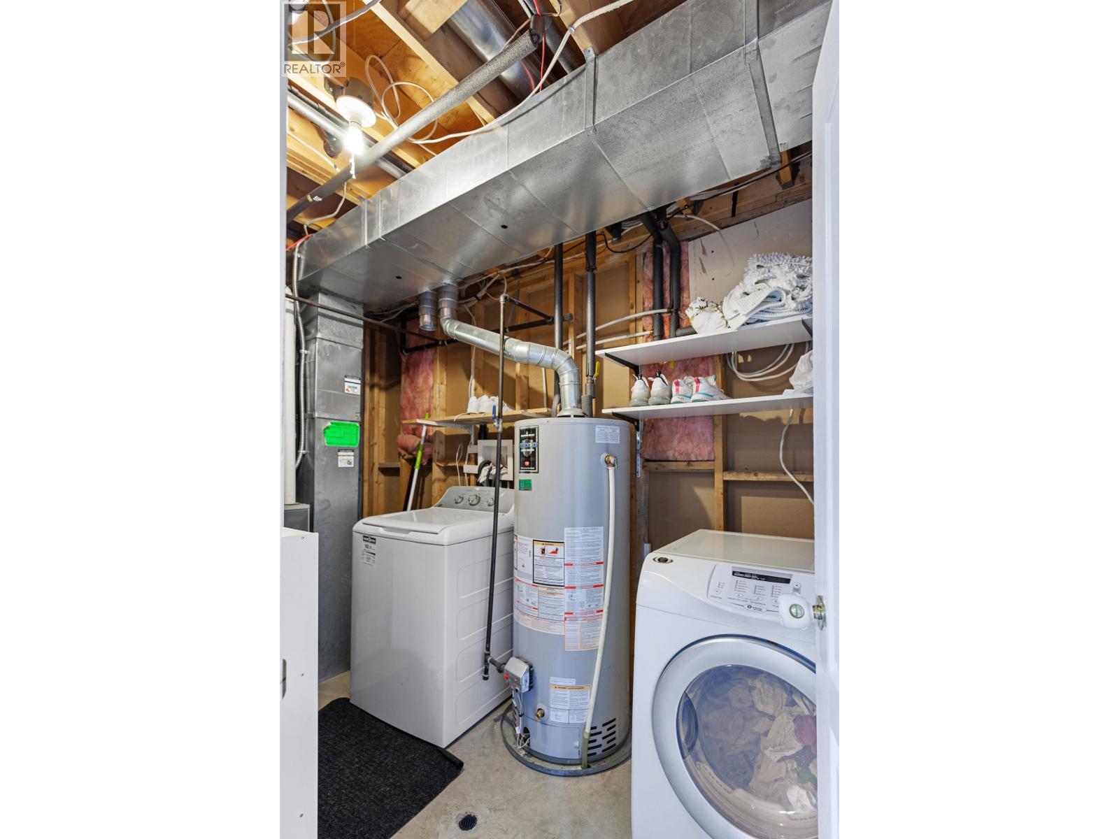 Photo 23 of 33 — 554 BURDEN STREET · Prince George, BC